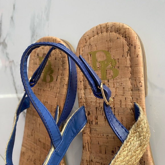 Kohl’s Bright Blue W Gold Accent Cork Bottom Thong Sandals Large 9/10 - Picture 7 of 8
